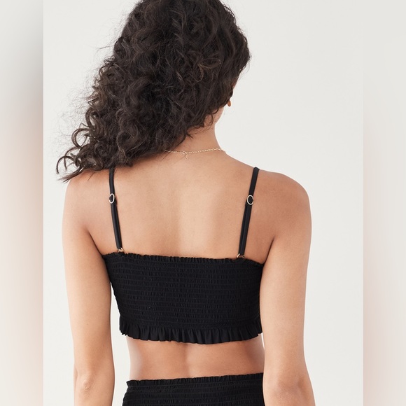 Solido Smocked Top with Ruffle edge - Picture 4 of 6